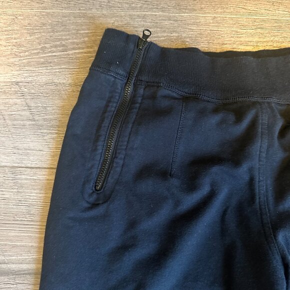 Lululemon Black Sweatpants Zipper Pockets Size 8 Yoga Pant Slim Fit - Picture 4 of 5